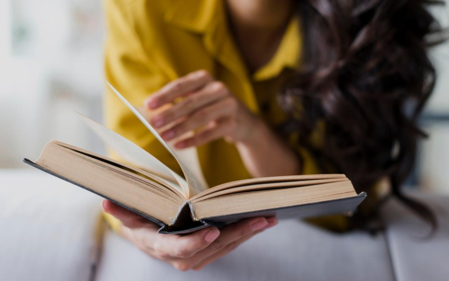 Modern office workspace in Bella Vista showcasing professional budget consultation environment